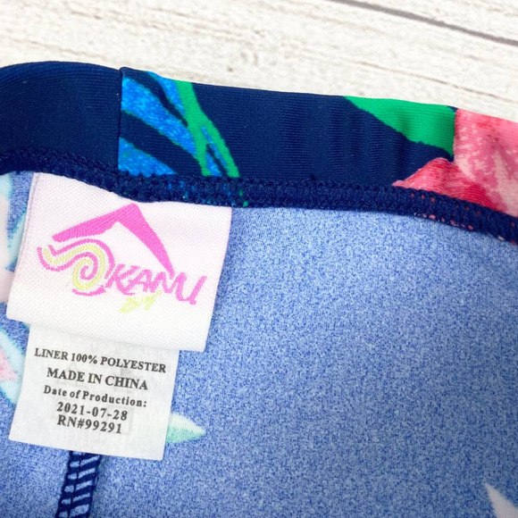 NEW Kanu Surf Girls Swimming Bottom UPF 50+"Boy" Short - Picture 4 of 8